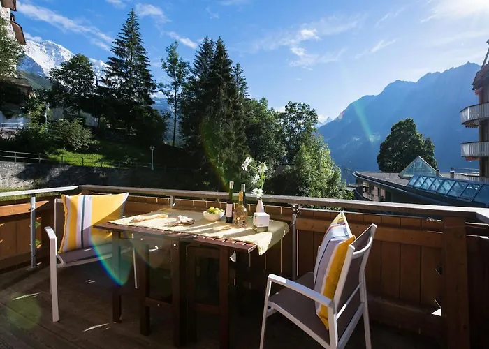Le Manoir Penthouse Apartamento Wengen